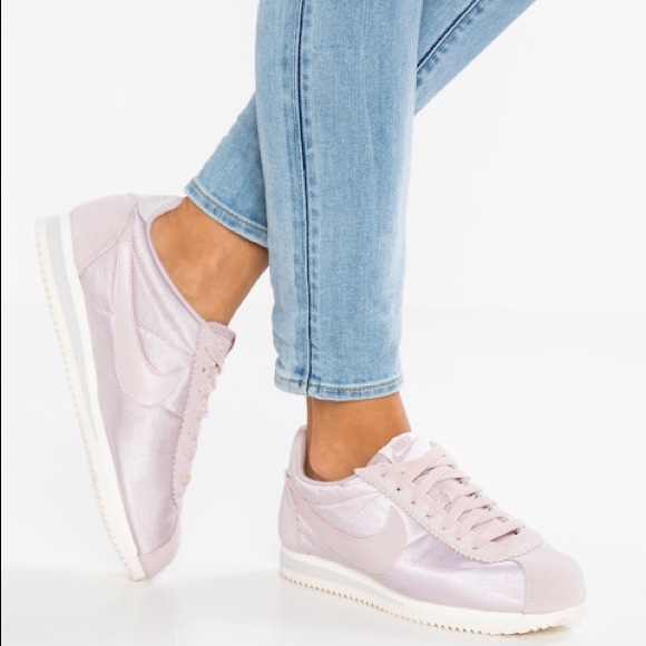 nike cortez particle rose